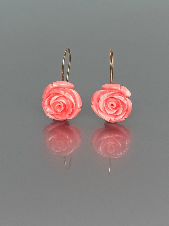 Natural Pink Conch Rose Flower Earrings, Carved Flower Drop Earrings, Salomon Pink Stone Earrings, Handmade Jewellery By NAMATAdesigns.