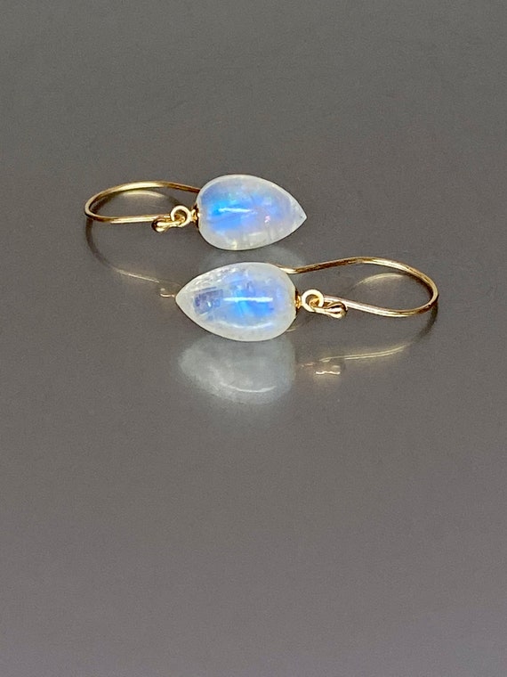 14K SOLID GOLD Natural Blue Fire Moonstone Earrings, Rainbow moonstone  Drop Earrings, Rainbow moonstone jewelry