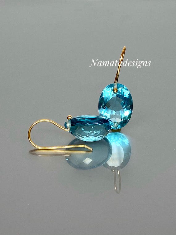 14K Gold Aquamarine Dangle Earrings: Oval Drop, March Birthstone