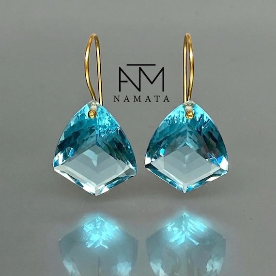 14K Gold Aquamarine Earrings: Kite Cut Dangle, December Birthstone