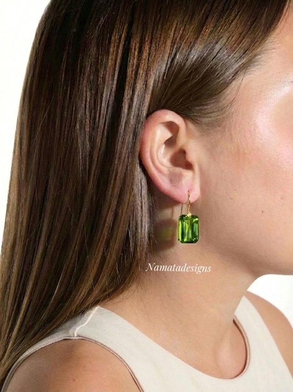 Peridot Dangle Earrings, August Birthstone Gift, Minimalist Green Stone Earrings, Bridal Earrings