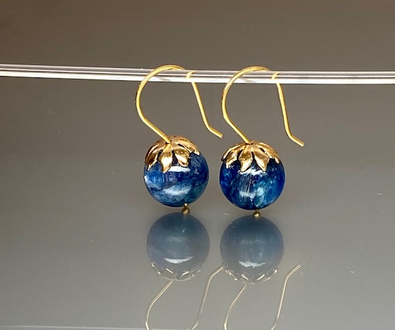 Natural Blue Kyanite Ball Earrings, Disco Ball earrings, Denim Blue Earrings, Blue stone Earrings, Sapphire Color Earrings, Kyanite jewelry.