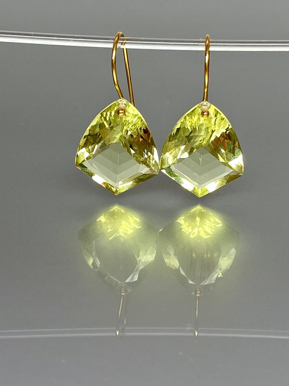 14K Gold Kite Shape Lemon Quartz  Statement Earrings, Lemon Quartz Jewelry, Lemon Citrine Earrings, November birthstone, Valentines' Gifts.