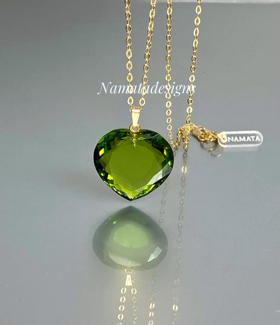 14K Gold Peridot Heart Pendant Necklace, August Birthstone, Minimalist Birthstone Necklace, Peridot Jewelry Gift For Her