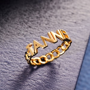 Moderner Namensring in Silber, Gold und Rosa - Personalisierter Namensring - Alte Englische Buchstaben - Ihr Namens Schmuck - Geschenk für Sie C1