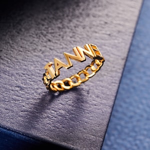 Curb Link Name Ring - Personalized Chain Link Ring - Curb Chain Name Ring - Dainty Name Ring - Minimal Chain Ring - Pinky Ring