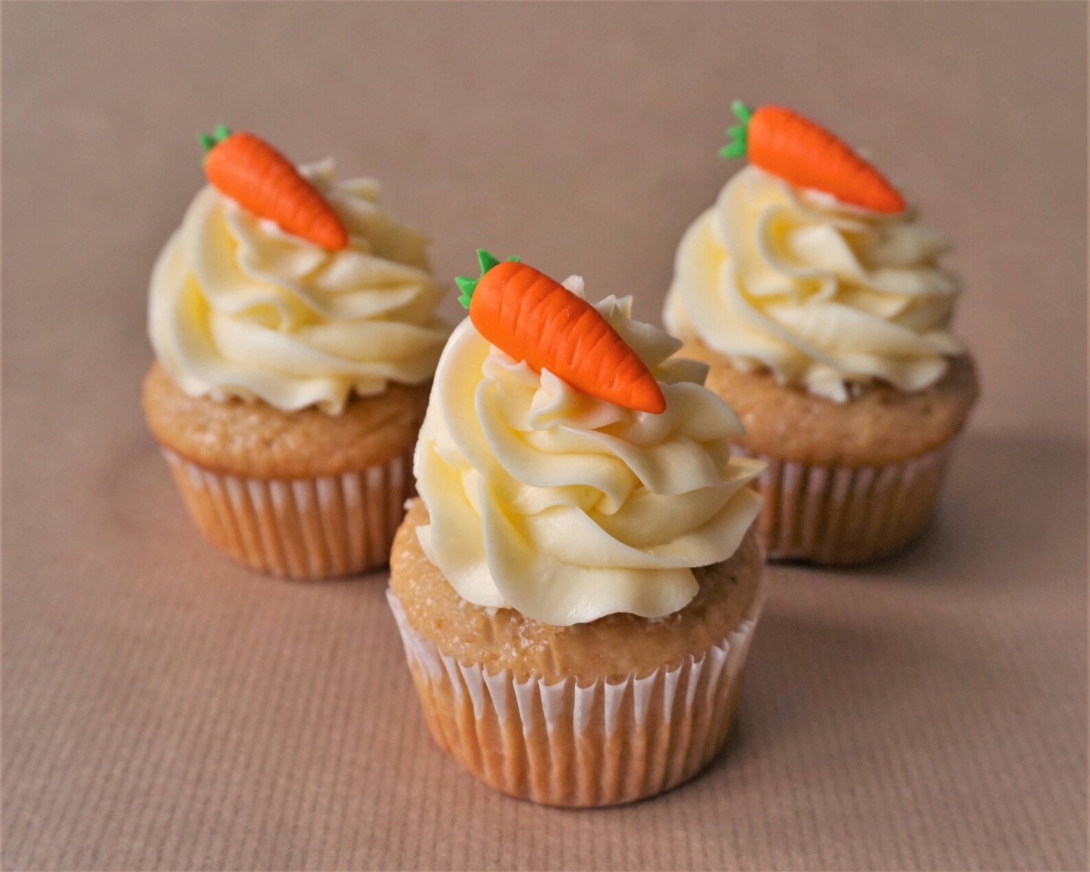 12 Fondant Carrot Cupcake Toppers for Vegetable Cupcakes Etsy UK