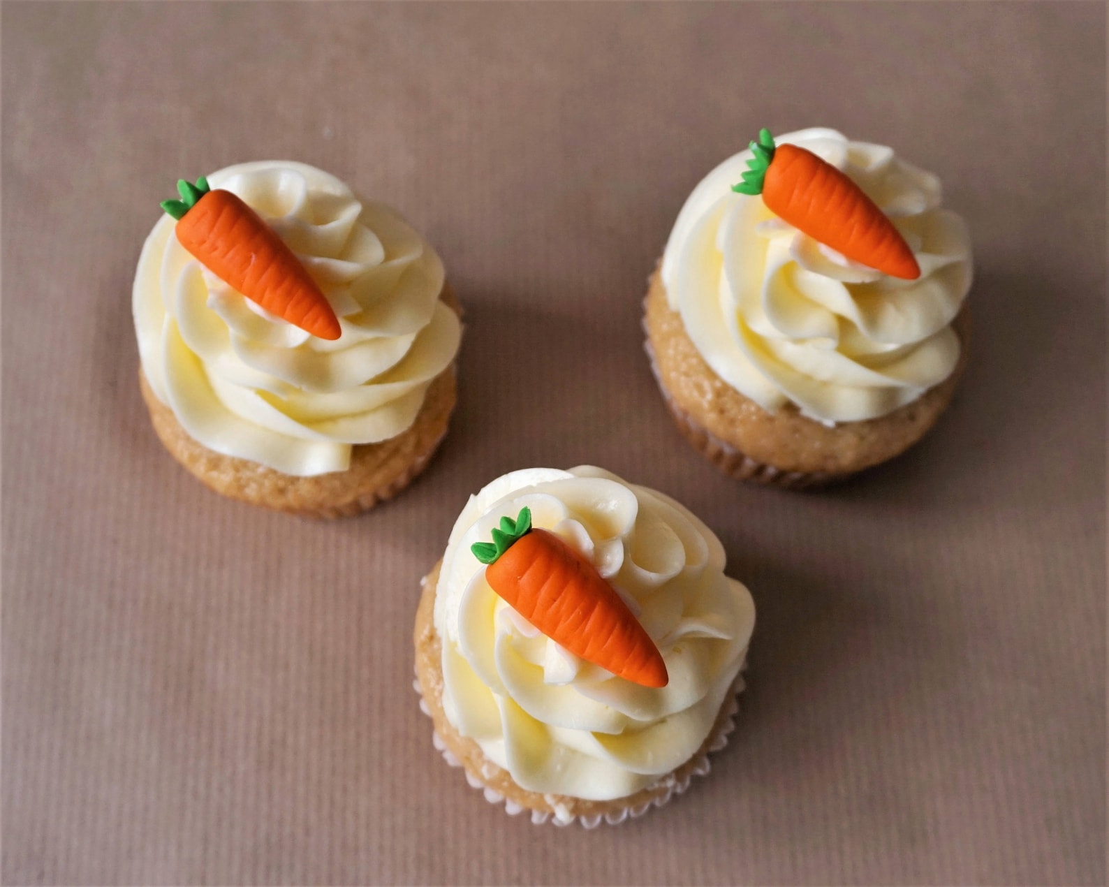 12 Fondant Carrot Cupcake Toppers for Vegetable Cupcakes Etsy
