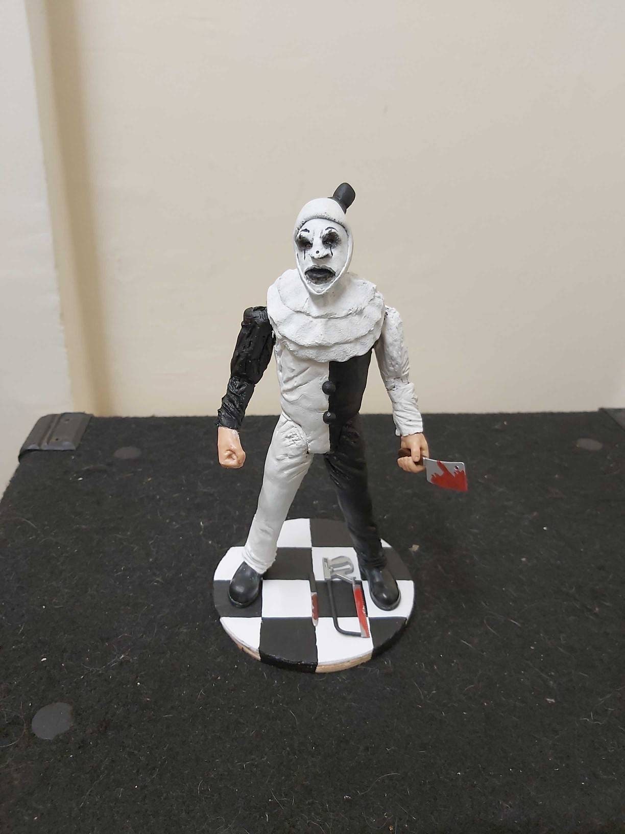 Horror The Terrifier Art The Clown 7inch Figure & Base | Etsy