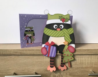 Penguin in green on the shelf christmas card and envelope