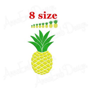Puede incluir: Una piña amarilla con hojas verdes. La piña está en el centro de la imagen. El texto "8 size" está encima de la piña.
