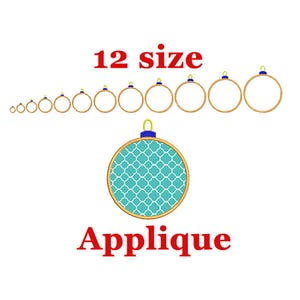 Pode incluir: 12 tamanhos de aros de bordado com um design de aplique geométrico turquesa e branco no centro do aro maior. O texto "12 size Applique" está abaixo dos aros.