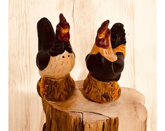Vintage Sakura Ceramic Chicken and Rooster Salt and Pepper Shakers | Farmhouse Kitchen Décor | Country-Style Collectible Tableware