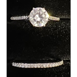 Avon Cubic Zirconia 925 Sterling Silver Wedding Set Rings Size 7 - Elegant Bridal Jewelry - Stunning Engagement and Wedding Band Duo
