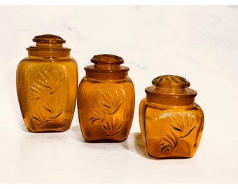 Vintage LE Smith Amber Sand Scroll Glass Canister Set of 3 – Rare 1970s Decorative Storage Jars with Lids – Retro Home Décor