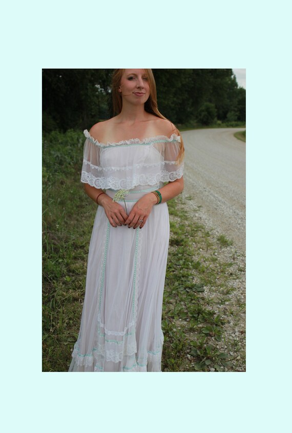 Vintage Gunne Sax Lace Prairie Boho Wedding Dress