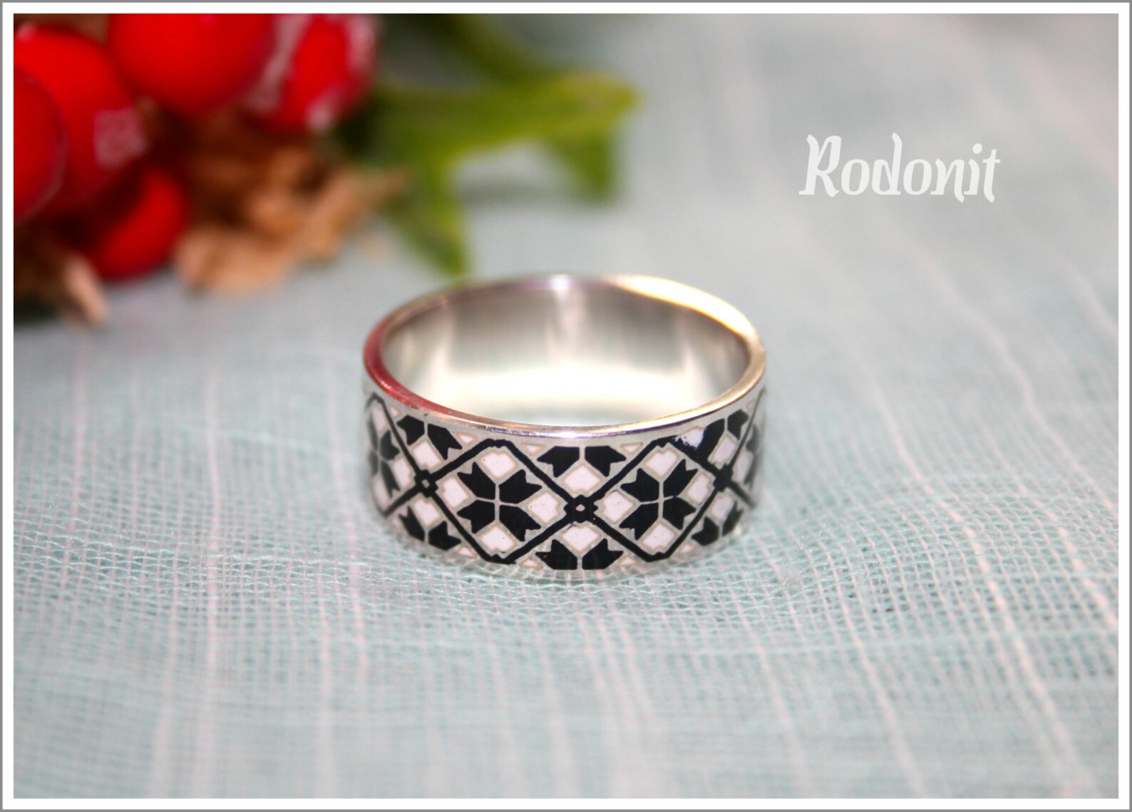 Silver Ukrainian Wedding Ring Real Cloisonne Enamel Black Etsy