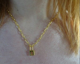 Gold large links chain necklace with a mini padlock - Me and My Mood jewelry