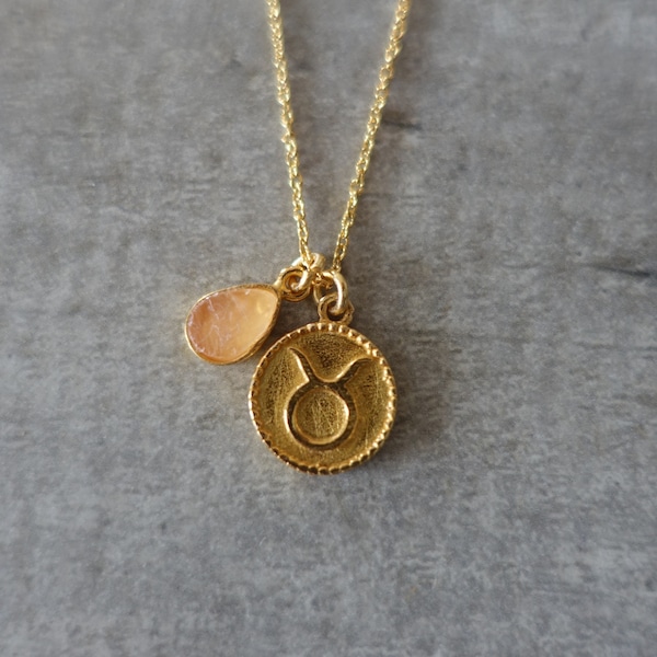 Collier en or avec médaille du signe astrologique du Taureau et pendentif en quartz rose naturel brut - Me and My Mood bijoux