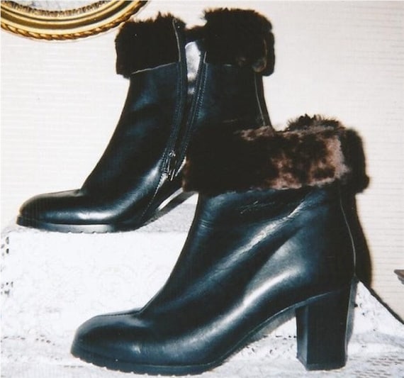 ladies leather ankle boots