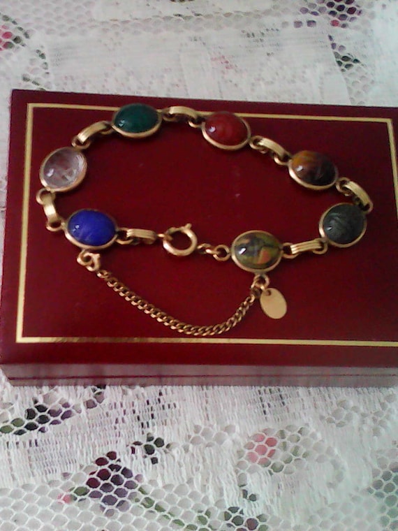 gold bracelet