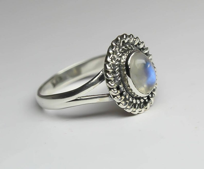 Sale low price Natural Labradorite solitaire Ring 925 Sterling silver stamped,engagementWedding ring All sizes.