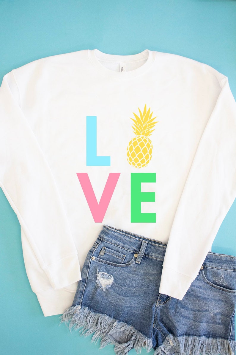 Pineapple Love Multi Graphic Sweatshirt..Vacation Sweatshirt..Spring Break..Vacation Vibes..Island Time..Rainbow Sweatshirt..Pineapple