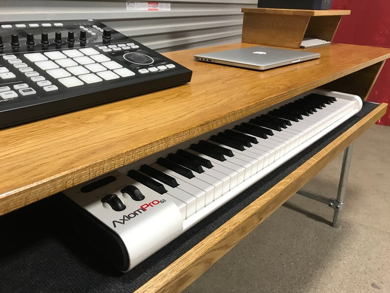 Studio desk / composers desk / trading desk image 7