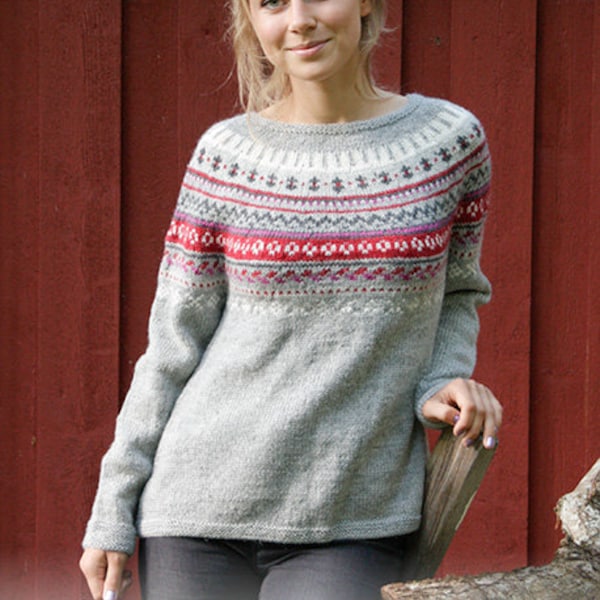 Winter Berries * Pullover mit Rundpasse, Norwegermuster * Pulswärmer mit mehrfarbigem Norwegermuster