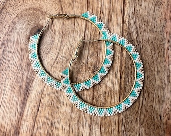 Miyuki beaded hoop earrings in turquoise gold and white. Statement earrings. Handmade earrings. Big hoops, boho style. For everyday life