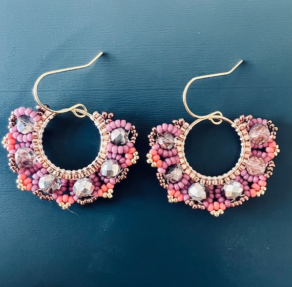 The Flower Beaded earrings, Pink and Purple Beaded Hoop earring,  rocaille beaded earrings, boho style earrings