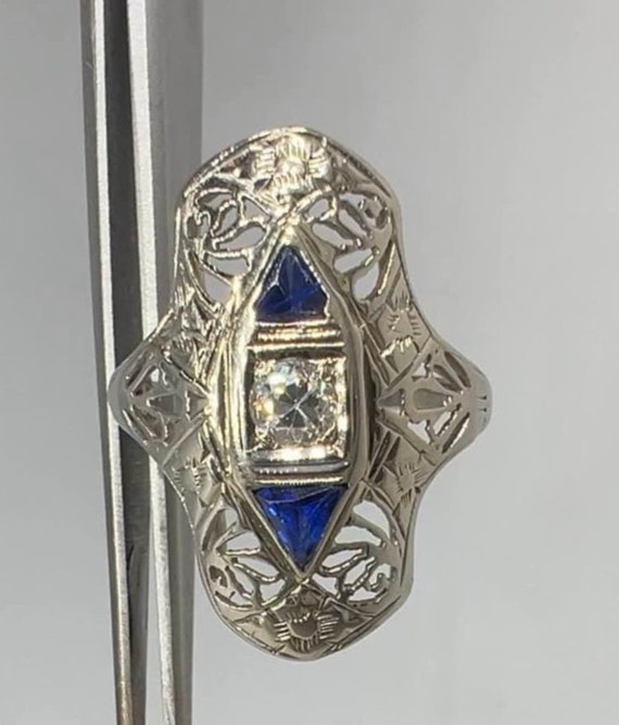 14kt White Gold Art Deco