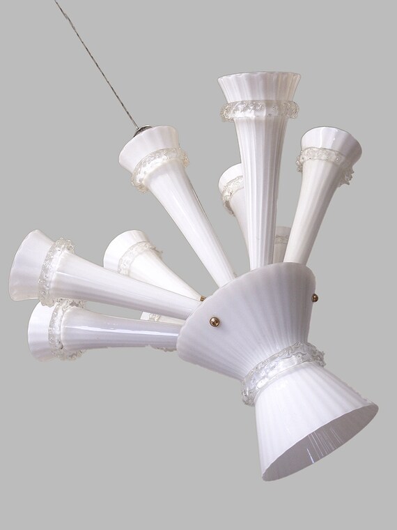10 Lights Trumpet Chandelier Venetian Murano Opaline Handblown Image 0