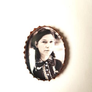 Broche brodée à la main Kim Deal