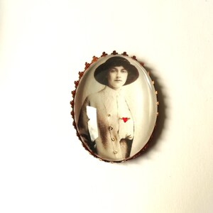 Agatha Christie hand embroidered brooch image 3