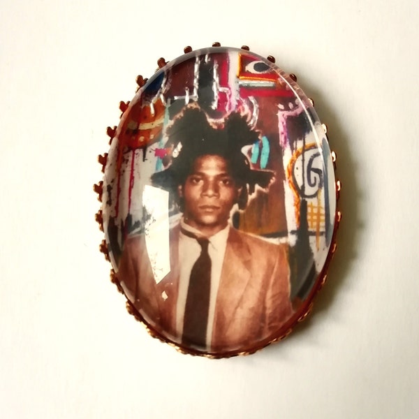 Broche brodée à la main Basquiat