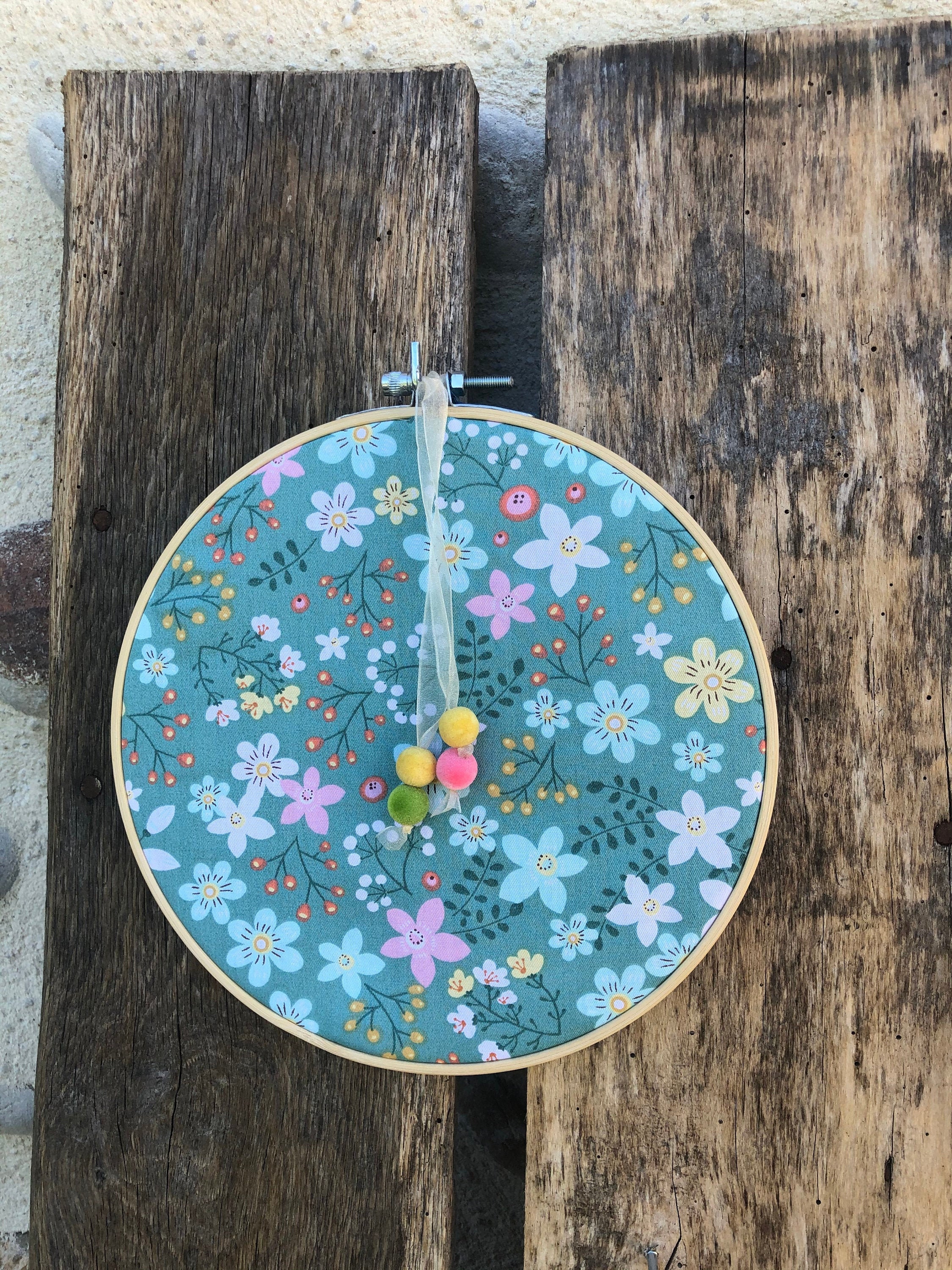 Cercle à Broder en Tissu