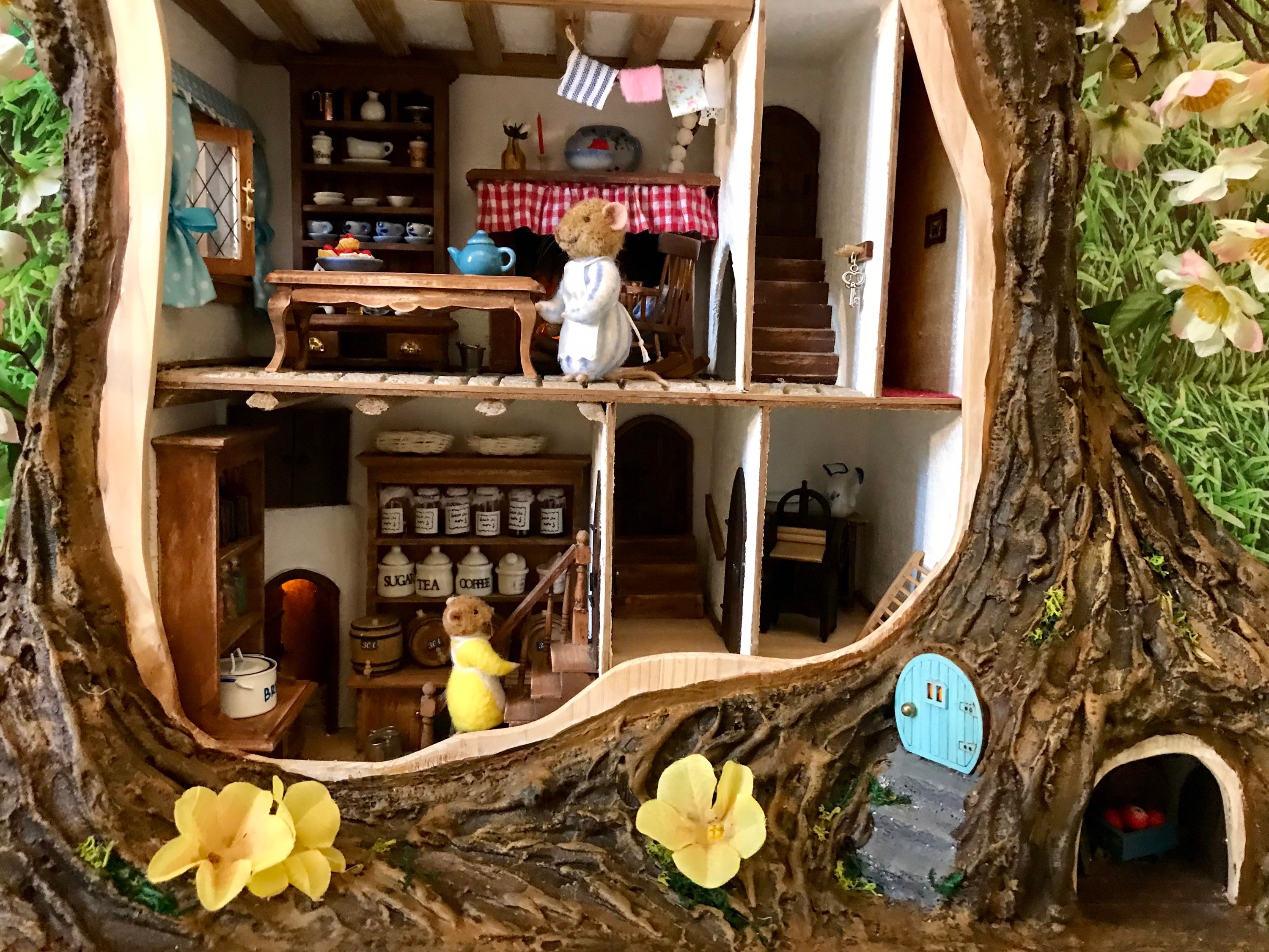 Brambly Hedge Crabapple Cottage Based on the Wonderful Etsy Australia