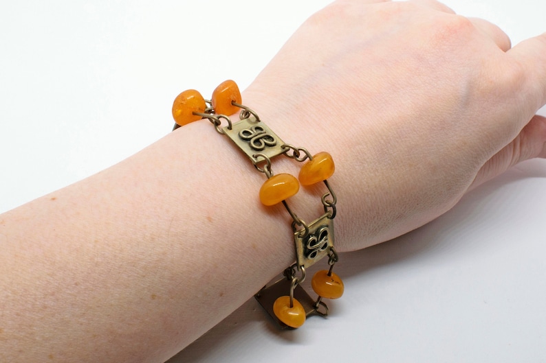 Vintage Signed Met Collectible Jewellery Metal Link Bracelet with Amber Bakelite Beads