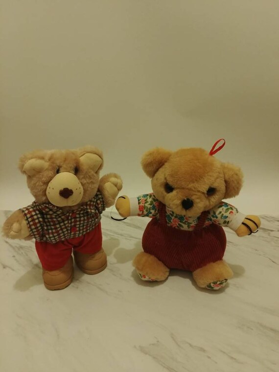 Vintage 1986 Plush Furskins Wendy/'s Bear