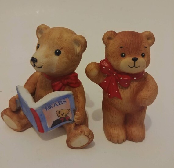 teddy bear figurines