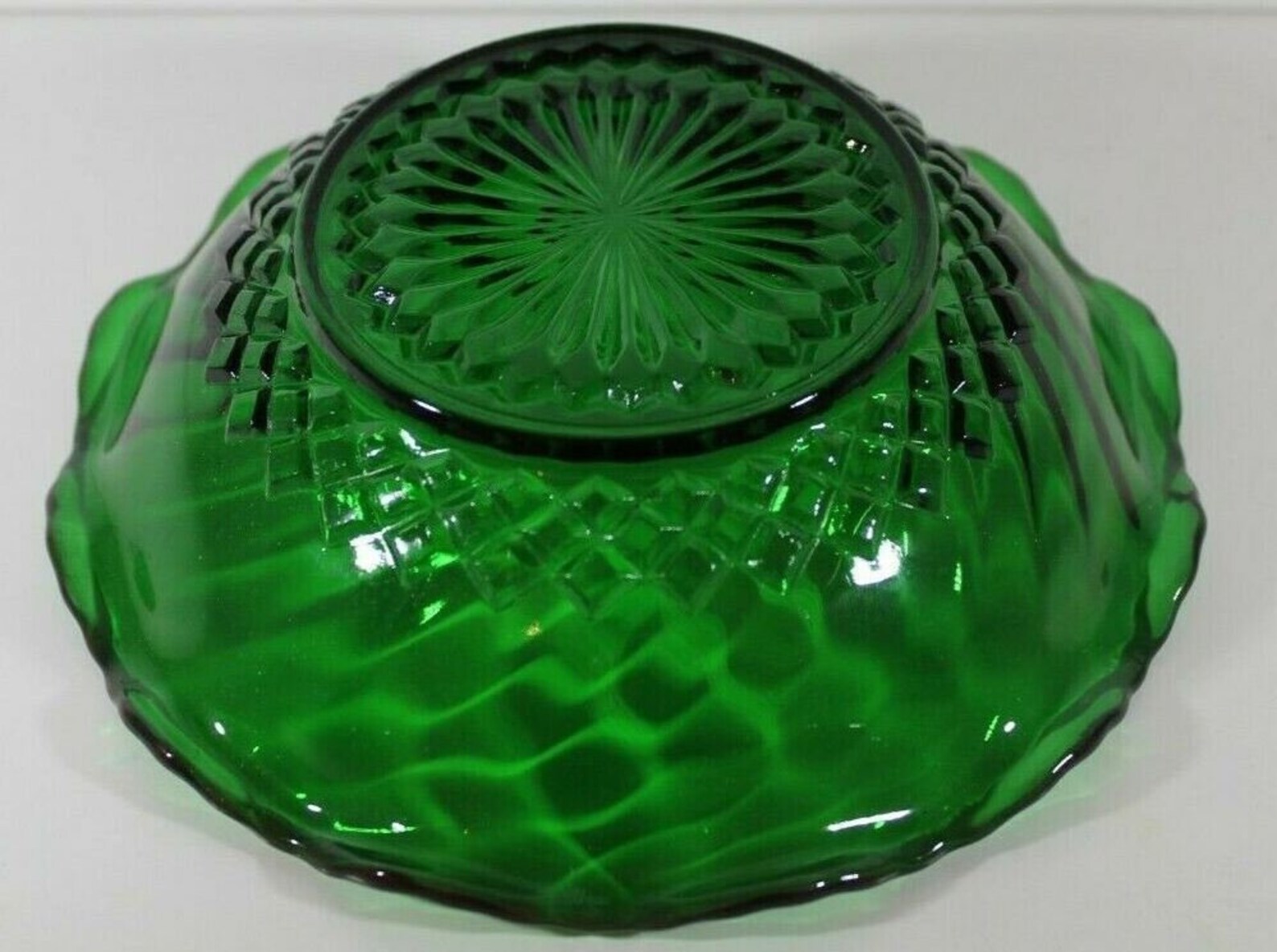 Two Vintage Anchor Hocking Dark Green Bowls Swirl Fluted Etsy