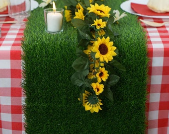 Grass Table Runner 9FT x 1FT- Fake Grass Table Runner, Artificial Grass Table Runner, Grass Table Cover, Football Table, Derby Party, Turf