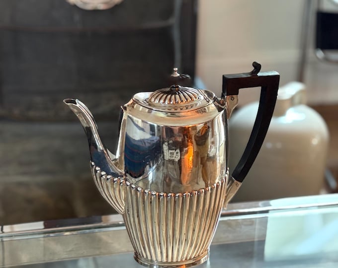 1920s Deco, Gladwin Sheffield LTD Brimet Silver Plated Tea Pot with Bakelite Handles, England Made