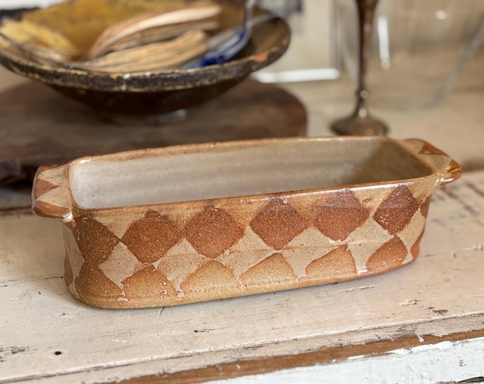 Checked Stoneware Baking Dish, Salt Glaze Finish 10.5”