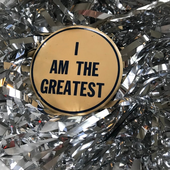 1970s “I Am The Greatest” Large 3.5” Pinback Butt… - image 1