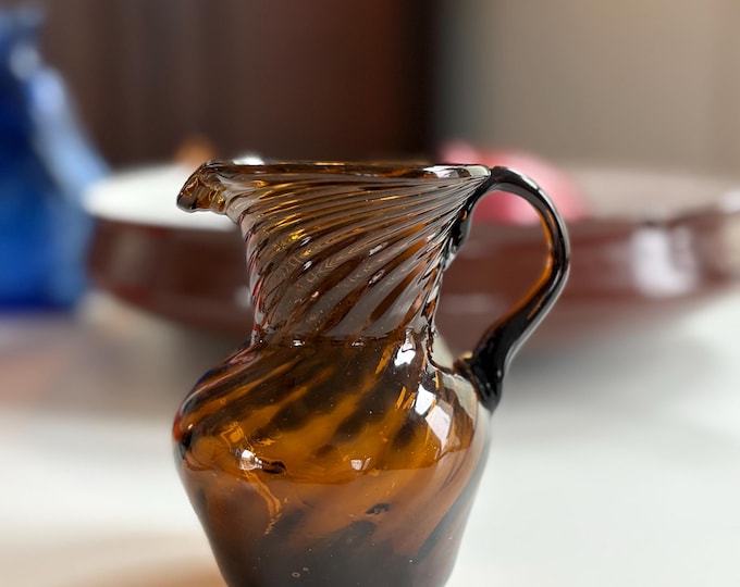 1960s Polish Optical Brown Swirl Glass Pitcher/Creamer, Handblown 4.25”