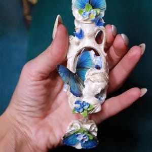 Broche con efecto 3D, estatuas romanas y griegas, broche de mariposa
