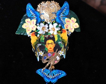 Broche Pintado A Mano Frida Kahlo Brillante Sagrado Corazón Enorme Pin