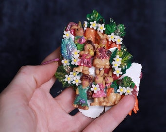 Brooch Unusual  3D Effect Vivid Bunny Rabbit's Family Garden  Hand Painted  Huge